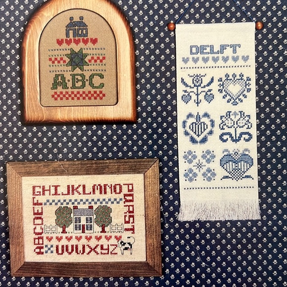 Count Cross Stitch Sampler Book - Vintage - Picture 6 of 9